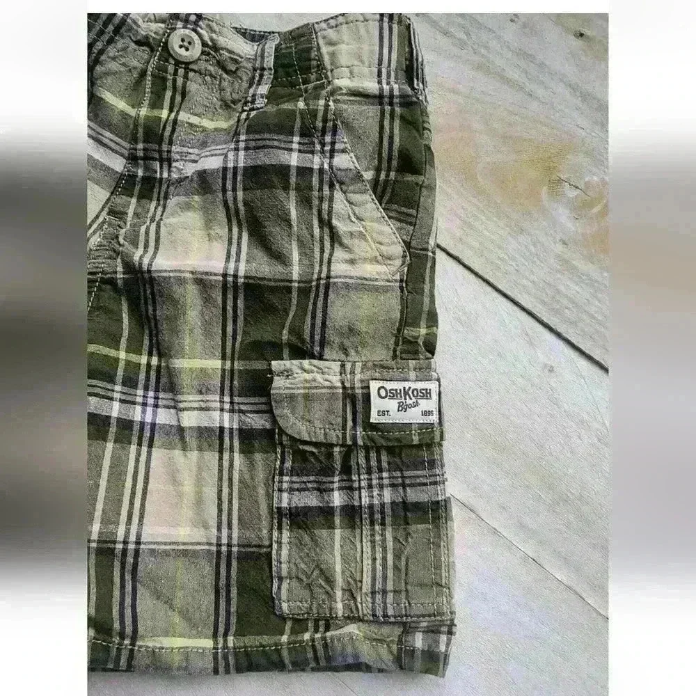 Oshkosh Bigosh Green Cargo Plaid Shorts Boys Size 4